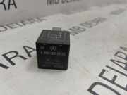 Relais MERCEDES-BENZ S (W222, V222, X222) S 350 BlueTEC / d (222.132, 222.032, 222.123) a0009822923