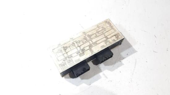 Scheinwerfer-Steuergerät SAAB 9000 Hatchback 3.0 -24 V6 CS/CSE 4109096 Bild Scheinwerfer-Steuergerät SAAB 9000 Hatchback 3.0 -24 V6 CS/CSE 4109096