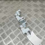 Scharniersatz für die rechte Vordertür MASERATI GHIBLI (M157) 3.0 D 675000161 675000162