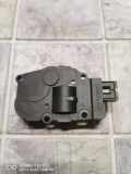 Regelventile für Innenraumheizung BMW 1 (E87) 120 d 15102004 985458D