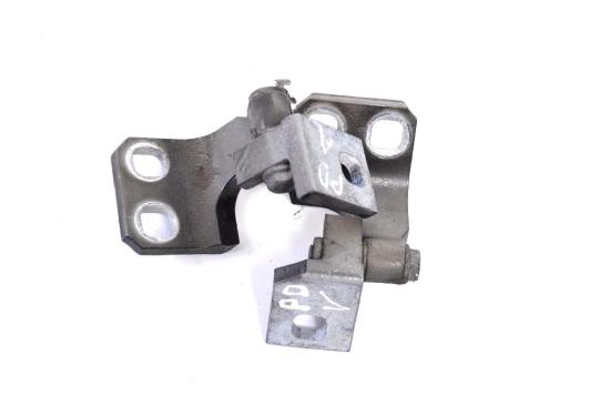 Türscharnier vorne rechts Bild Türscharnier vorne rechts