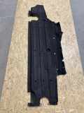 Unterbodenabdeckung links PORSCHE MACAN (95B) 3.0 S Diesel 95B825206