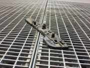 Montagesatz für Kotflügel Peugeot Partner II Tepee () 9680546780