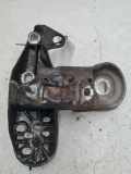 Motorhalter links AUDI A4 (8E2, B6) 2.0 8E0199351
