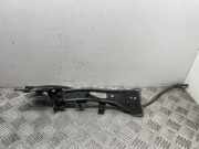 Kotflügelhalter vorne rechts AUDI A4 (8W2, B9) 2.0 TDI 8W0821136B