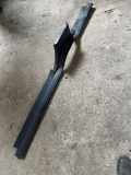 Schwellerinnenverkleidung vorne links LAND ROVER DISCOVERY III (L319) 2.7 TD 4x4 EMH500160