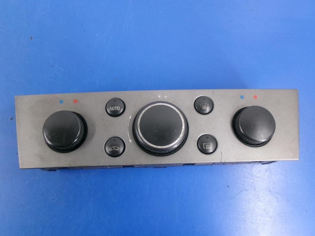 Heizungsbetätigung (Konsole) vorne Opel Signum (Z-C/S) 13138196