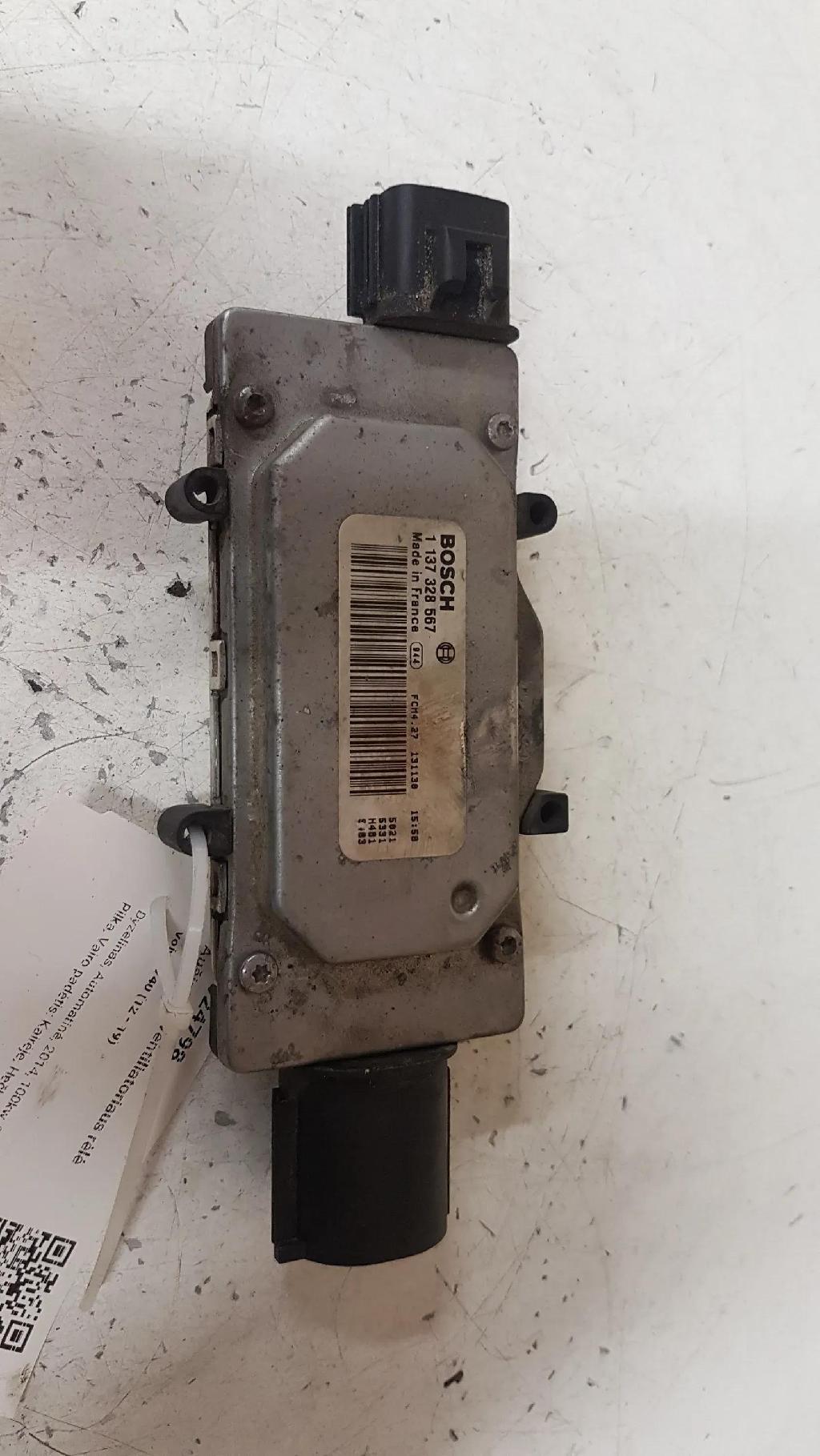 Relais für Klimaanlage Ford Focus II Turnier (DA, DS, FFS) 1137328567