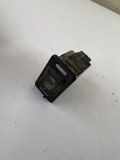 Schalter sitzheizung NISSAN TERRANO II (R20) 2.7 TD 4WD 261247