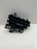 Gitter RENAULT CLIO V (B7_) 1.3 TCe 130 (B7MF) 687516580R