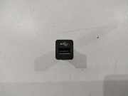 USB BMW 5 Touring (F11) 520 d 84109237656