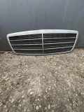 Vorderer oberer Gitter MERCEDES-BENZ E (W210) E 200 CDI (210.007) #F125 2108800583