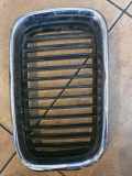 Vorderer oberer Gitter BMW 3 (E36) 318 i 812238