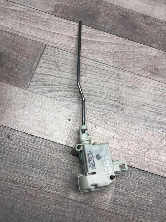 Tankverschluss VW GOLF VI Variant (AJ5) 1.6 MultiFuel 5K6810773A