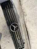 Vorderer oberer Gitter MERCEDES-BENZ VITO Furgon (638) 108 D 2.3 (638.064, 638.068)