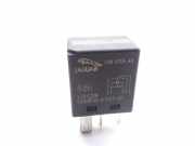 Relais JAGUAR XJ (X300, X330) 6 Sovereign 4.0 V23074 A1501x5