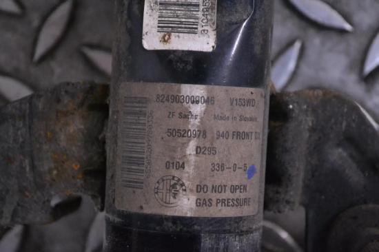 Stoßdämpfer vorne rechts Bild Stoßdämpfer vorne rechts