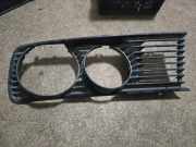 Kühlergrill komplett BMW 5er (E28) 51131874646