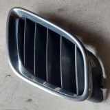 Gitter vorne unten SAAB 9-5 Estate (YS3E) 2.2 TiD 5336177