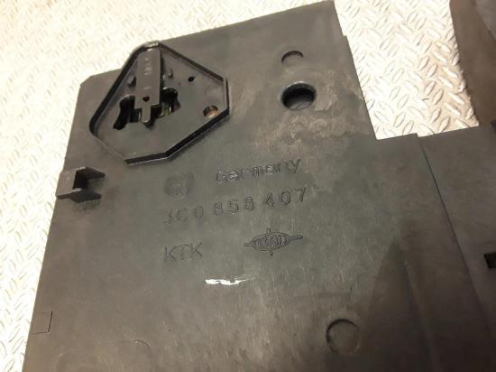 Schublade VW PASSAT B6 (3C2) 2.0 FSI 3C0858407 Bild Schublade VW PASSAT B6 (3C2) 2.0 FSI 3C0858407