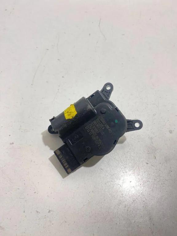 Regelventile für Innenraumheizung SKODA SUPERB II (3T4) 1.6 TDI 1K0907511Q