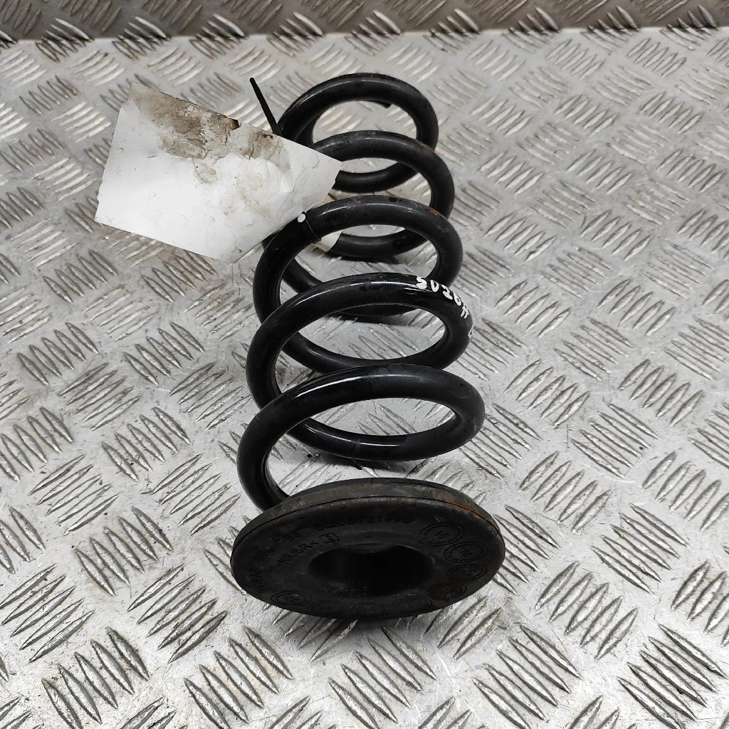 Fahrwerksfeder hinten rechts AUDI A3 Sportback (8VA, 8VF) S3 quattro 5Q0511115