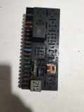 Sicherungskasten Audi 80 Avant (8C, B4) 443941822A