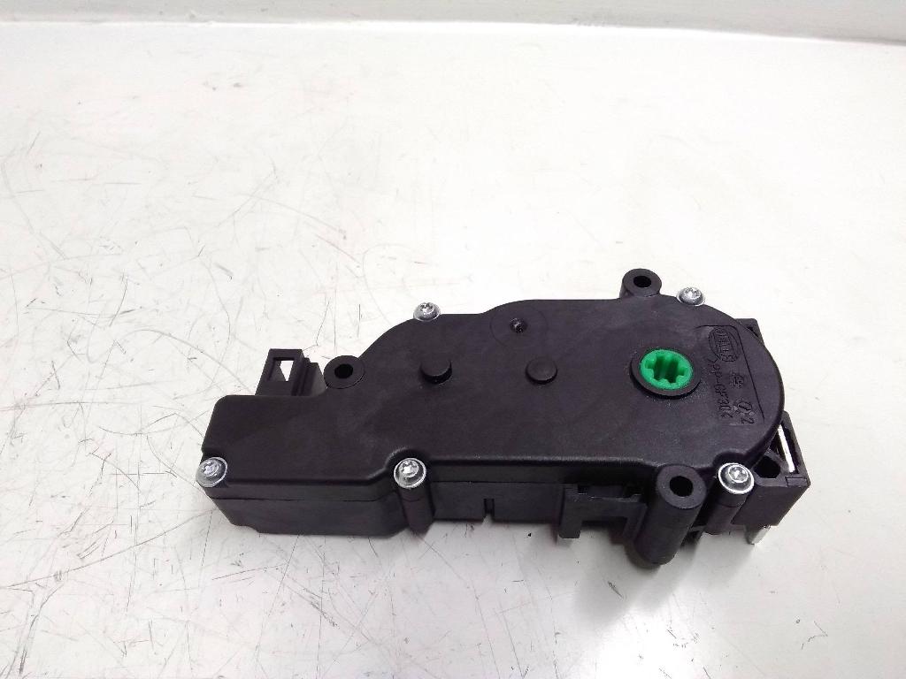 Türfeststeller Mercedes-Benz C-Klasse (W205) A2047500060