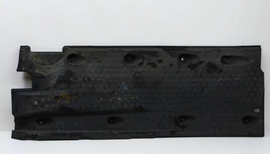 Unterbodenabdeckung links Bild Unterbodenabdeckung links