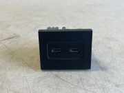 USB MERCEDES-BENZ GLB (X247) GLB 220 d 4-matic (247.615) A2478208402