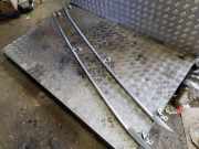 Dachreling-Set VW TOURAN (1T3) 1.6 TDI 1T0860022B 1T0860021B