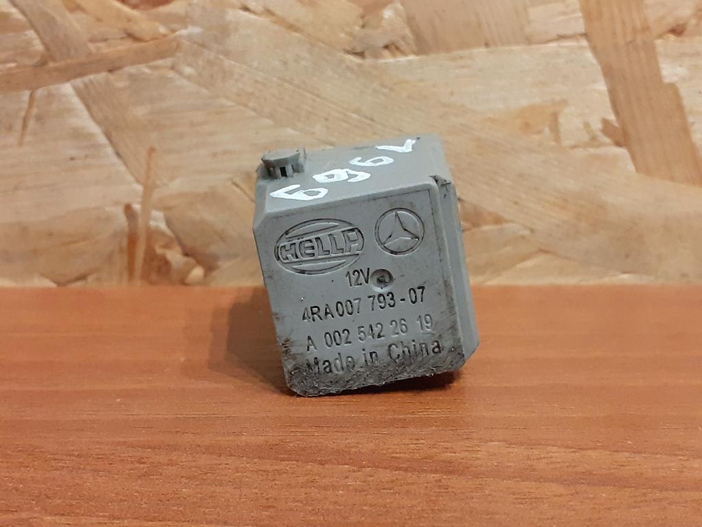 Relais Mercedes-Benz Viano (W639) 1969