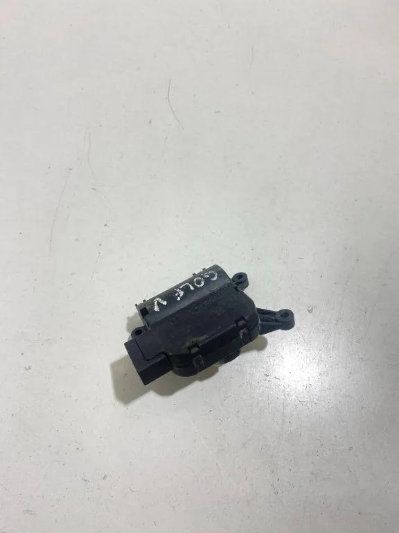 Regelventile für Innenraumheizung VW GOLF V (1K1) 2.0 TDI 0132801340