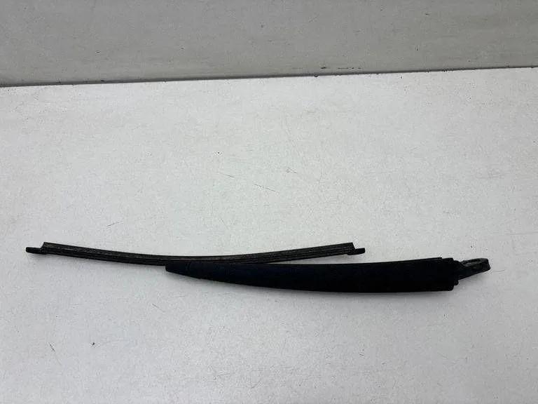 Heckscheibenwischerarm SEAT IBIZA IV (6J5, 6P1) 1.2 TDI 6Q6955707B