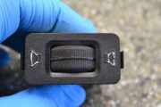 Lenkradeinstelltaste BMW 3 (E30) 316 (Ecotronic) 1368769
