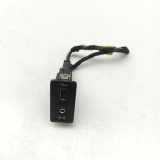 Zusätzliche Music Player-Anschlüsse VW PASSAT Variant B8 (3G5) 2.0 TDI 5G0035222H 5Q0035726J