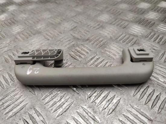 Dachgriff hinten rechts AUDI A8 D4 (4H_) 3.0 TDI quattro 4H0857607B 4H0857608A Bild Dachgriff hinten rechts AUDI A8 D4 (4H_) 3.0 TDI quattro 4H0857607B 4H0857608A