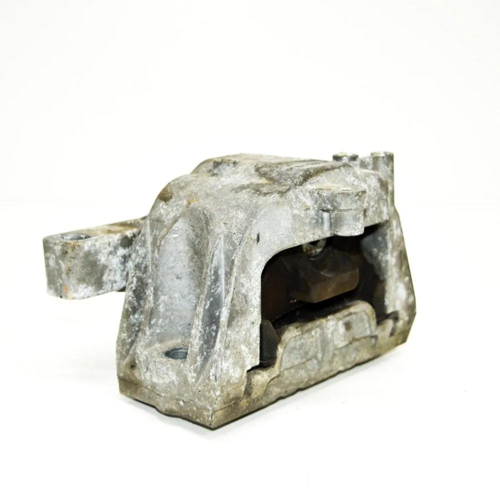 Motorhalter rechts Bild Motorhalter rechts