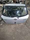 Kofferraumdeckelverkleidung TOYOTA YARIS (_P9_) 1.4 D-4D (NLP90_)