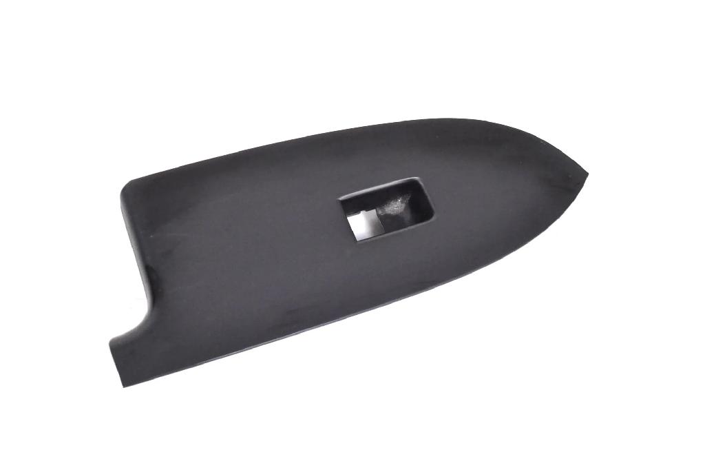 Türverkleidung vorne links ALFA ROMEO GIULIETTA (940_) 1.6 JTDM (940FXD1A) Bild Türverkleidung vorne links ALFA ROMEO GIULIETTA (940_) 1.6 JTDM (940FXD1A)