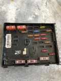 Sicherungskasten VW PASSAT Variant B6 (3C5) 1.9 TDI 93592777