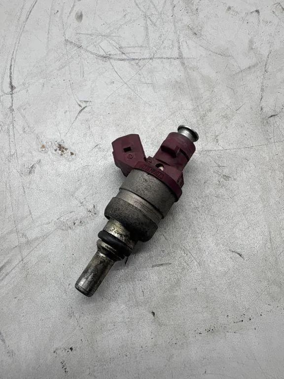 Einspritzdüse MERCEDES-BENZ C T-Model (S204) C 63 AMG A2710780023