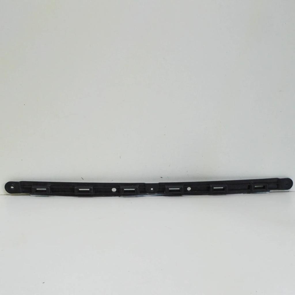 Stoßstangenhalter hinten, mittlerer AUDI A8 D4 (4H_) 3.0 TFSI quattro 4H0807483 Bild Stoßstangenhalter hinten, mittlerer AUDI A8 D4 (4H_) 3.0 TFSI quattro 4H0807483