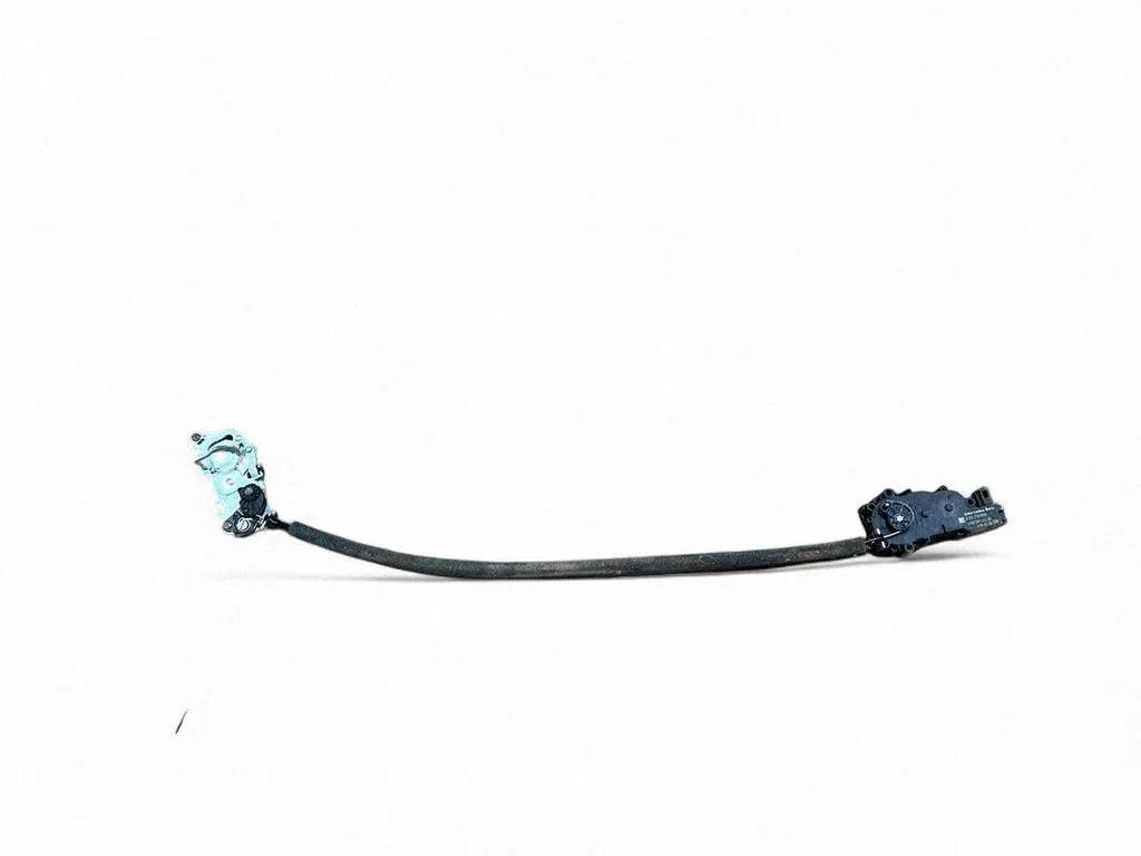 Heckklappenabzieher MERCEDES-BENZ C (W204) C 180 Kompressor (204.046) A2047500060