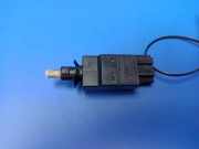 Bremspedalsensor Varlytė MERCEDES-BENZ E (W211) E 320 CDI (211.026) 0015454009