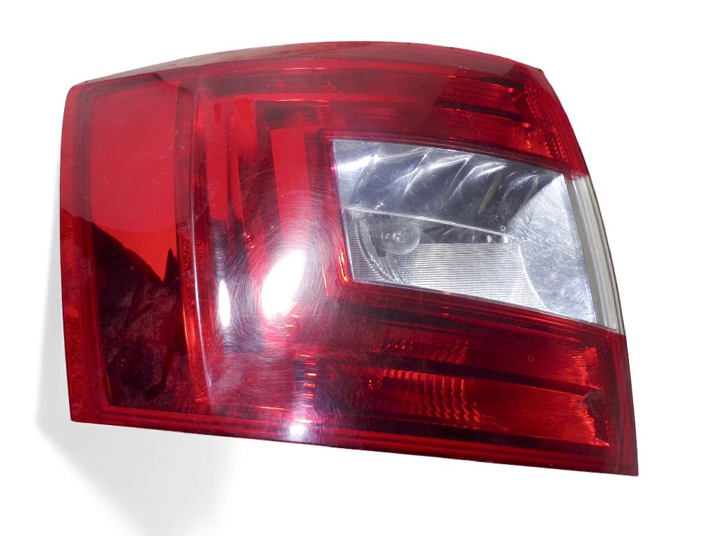Rücklicht hinten links SKODA OCTAVIA III (5E3) 1.2 TSI 5E9945095