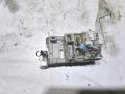 Sicherungskasten TOYOTA RAV 4 II (_A2_) 2.0 D-4D 4WD (CLA20_, CLA21_) 8273342081