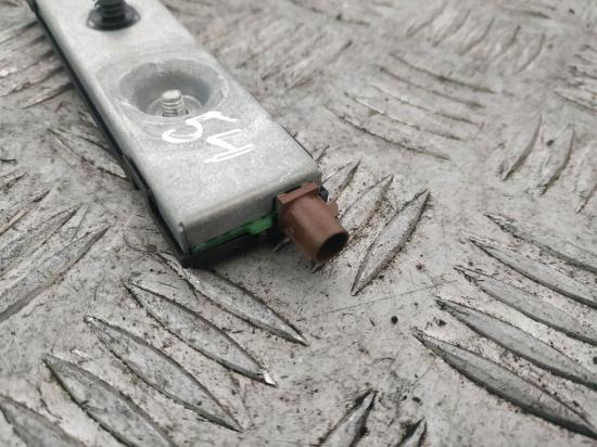 Antennenverstärker Mercedes-Benz CLA Coupe (C117) A1668201089 Bild Antennenverstärker Mercedes-Benz CLA Coupe (C117) A1668201089