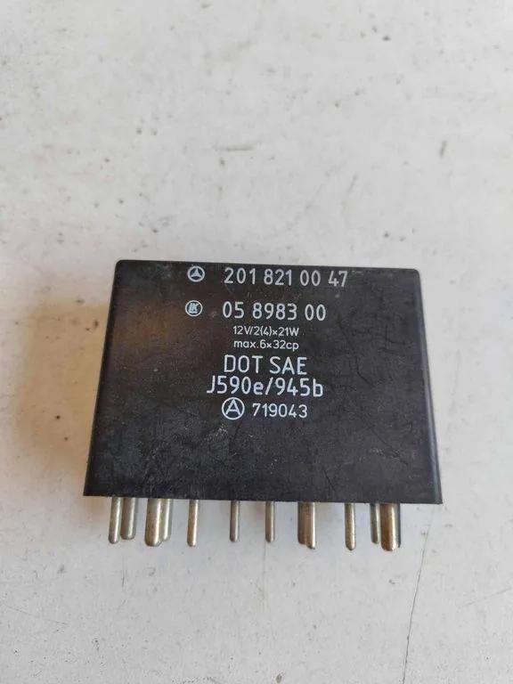 Andere Steuergeräte MERCEDES-BENZ E (W124) E 200 (124.019) 05898300 2018210047