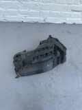 Stoßstangenhalter vorne links OPEL VIVARO Furgon (F7) 2.0 CDTI 620350101R
